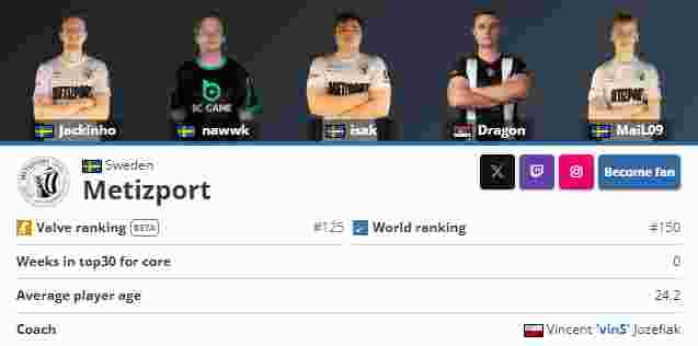 JDG Club 发送新年祝福：金蛇带来祝福，家庭和谐，繁荣富强，财富滚滚而来！